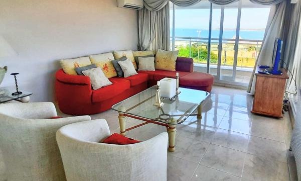 Apartamento 3 suites + dep, 1era línea, Coral Tower, Punta del Este