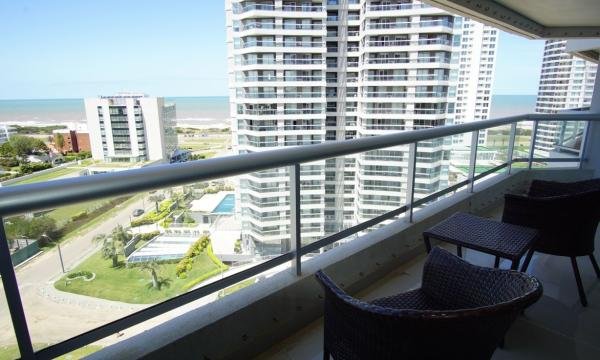Excelente apartamento 3 Suites. Quartier del Mar