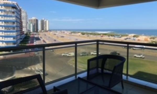 Primera Línea al Mar, Imperiale, Punta del Este. 3 Dormitorios + Dependencia