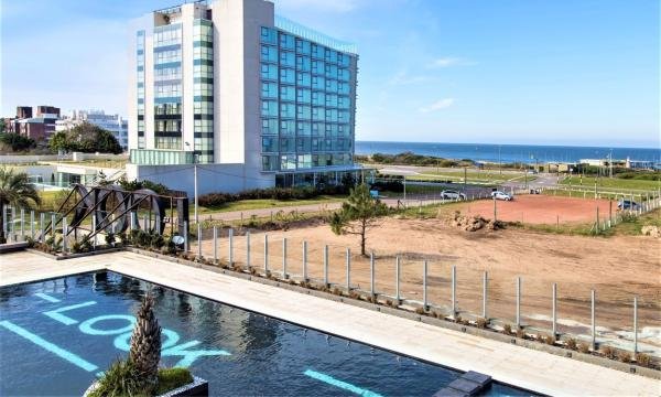 Moderno Apartamento, 2 suites. Look Brava