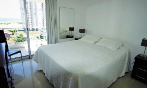 Moderno Apartamento, 2 Dormitorios, Arenas del Mar II