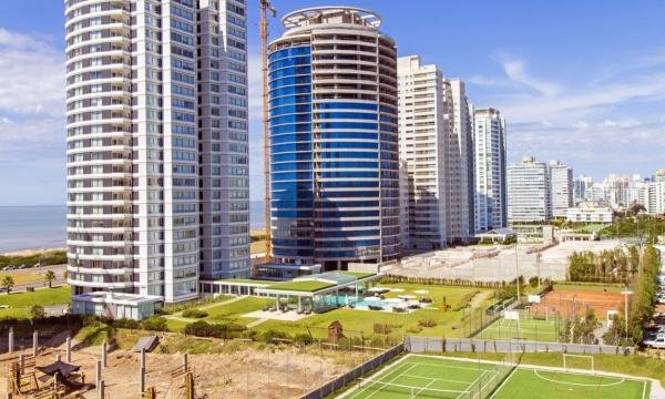 Hermoso Apartamento, 2 Suites y dep. Look Brava