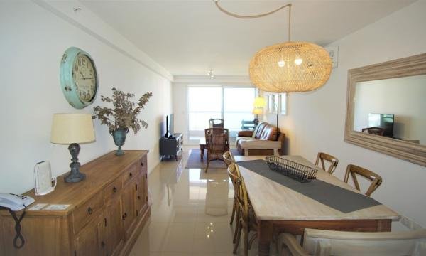 Hermoso Apartamento, Piso Alto, 2 Suites