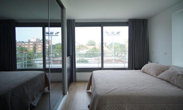 Hermoso apartamento, 3 Suites, Alexander Boulevard, Playa Mansa, Punta del Este