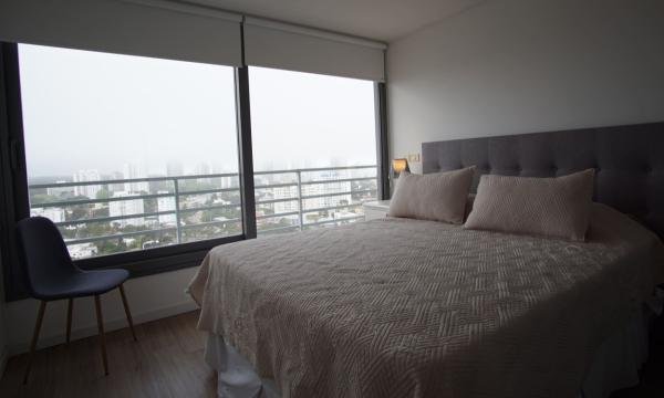 Moderno apartamento 2 Suites en Piso alto, Playa Mansa Punta del Este