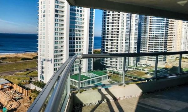 Apartamento a estrenar, 3 dormitorios mas dep. Look Brava, Punta del Este