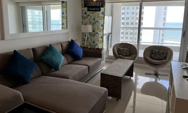 Look Brava tres dormitorios más dependencia de Servico