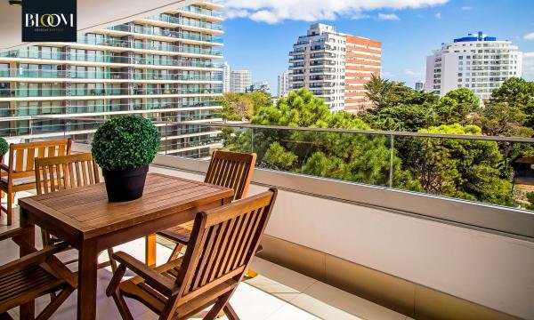 Deluxe 2 dormitorios y dep. Torre Esmeralda