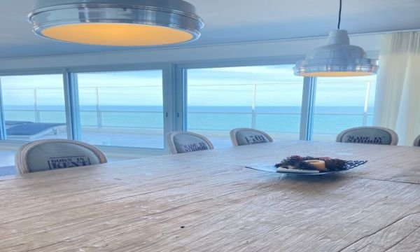 Hermoso Penthouse, Primera Línea, Playa Brava. 3 Suite + Dependencia. Torre Le Parc.
